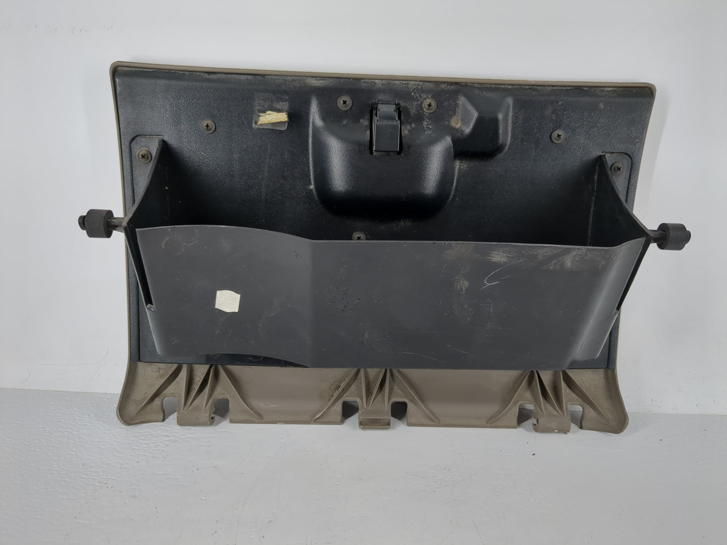 2001 Dodge Grand Caravan Passenger Glove Box Door Storage Compartment - Oemusedautoparts1.com