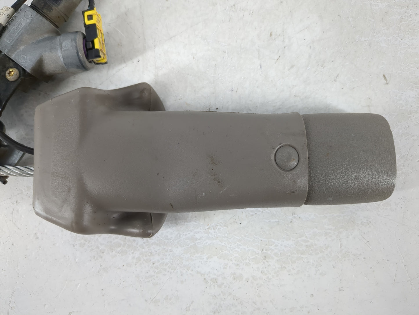 Dodge Grand Caravan Passenger Front Seatbelt Buckle 985420 - Oemusedautoparts1.com