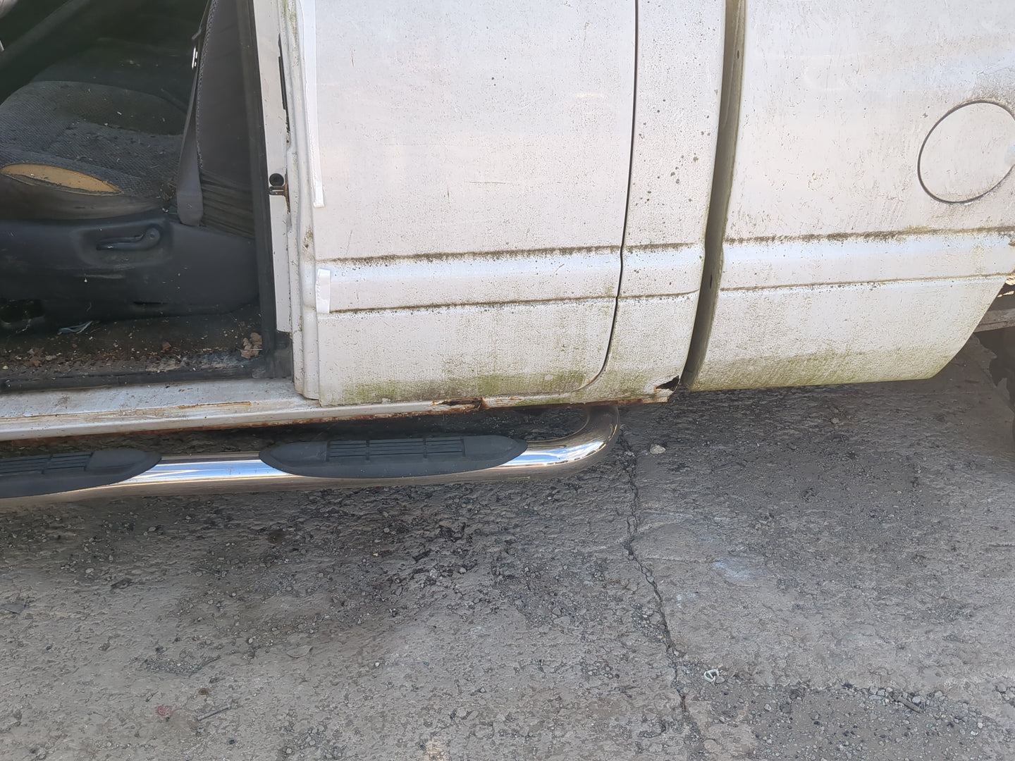 1998-2001 Dodge Ram 1500 Driver Rear Door Oem - Oemusedautoparts1.com