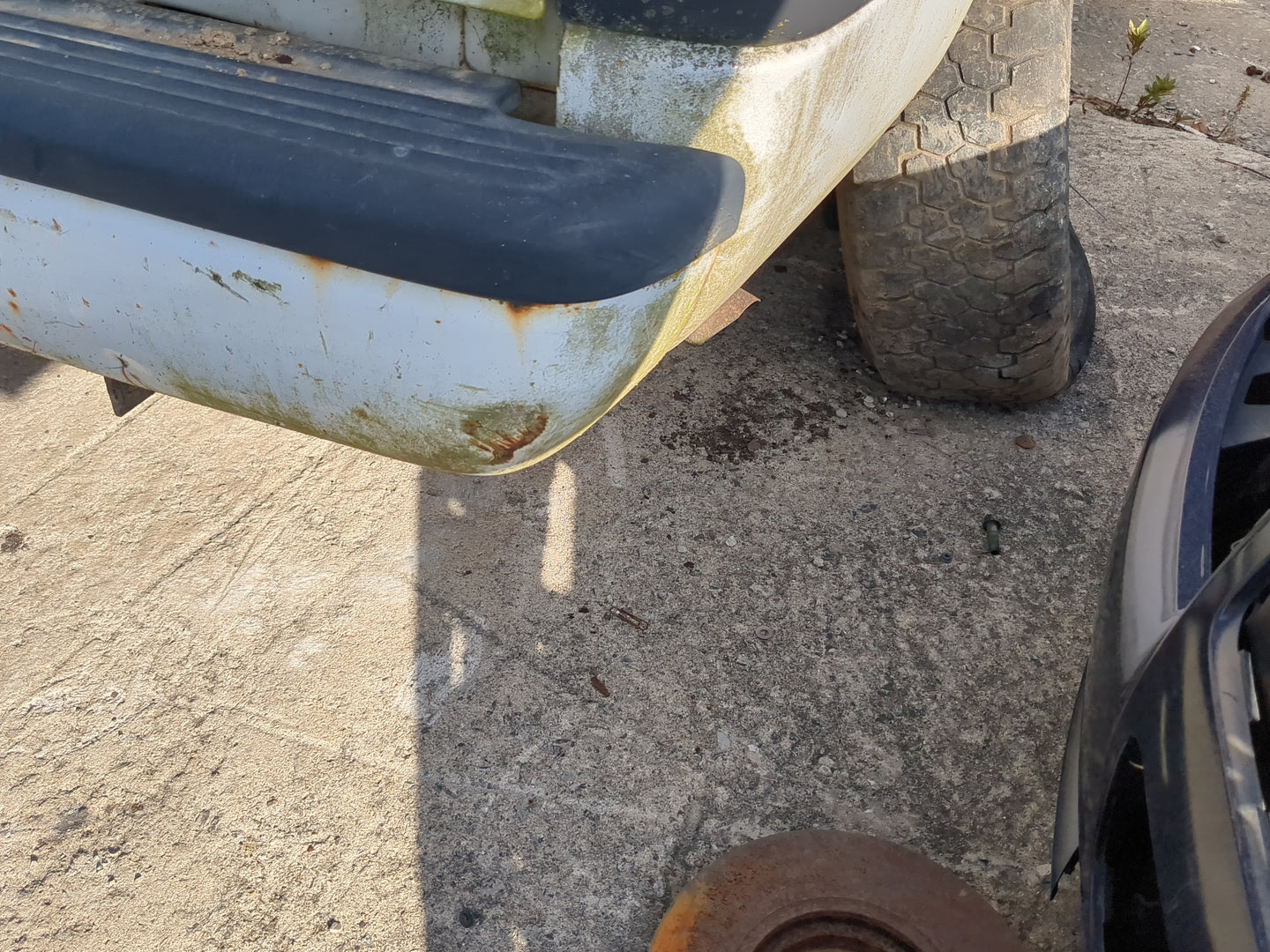 1994-2001 Dodge Ram 1500 Rear Bumper Assembly Oem - Oemusedautoparts1.com