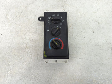 2000-2001 Dodge Ram 1500 Climate Control Module Temperature AC/Heater Replacement P/N:55056700AD Fits Fits 2000 2001 2002 OE