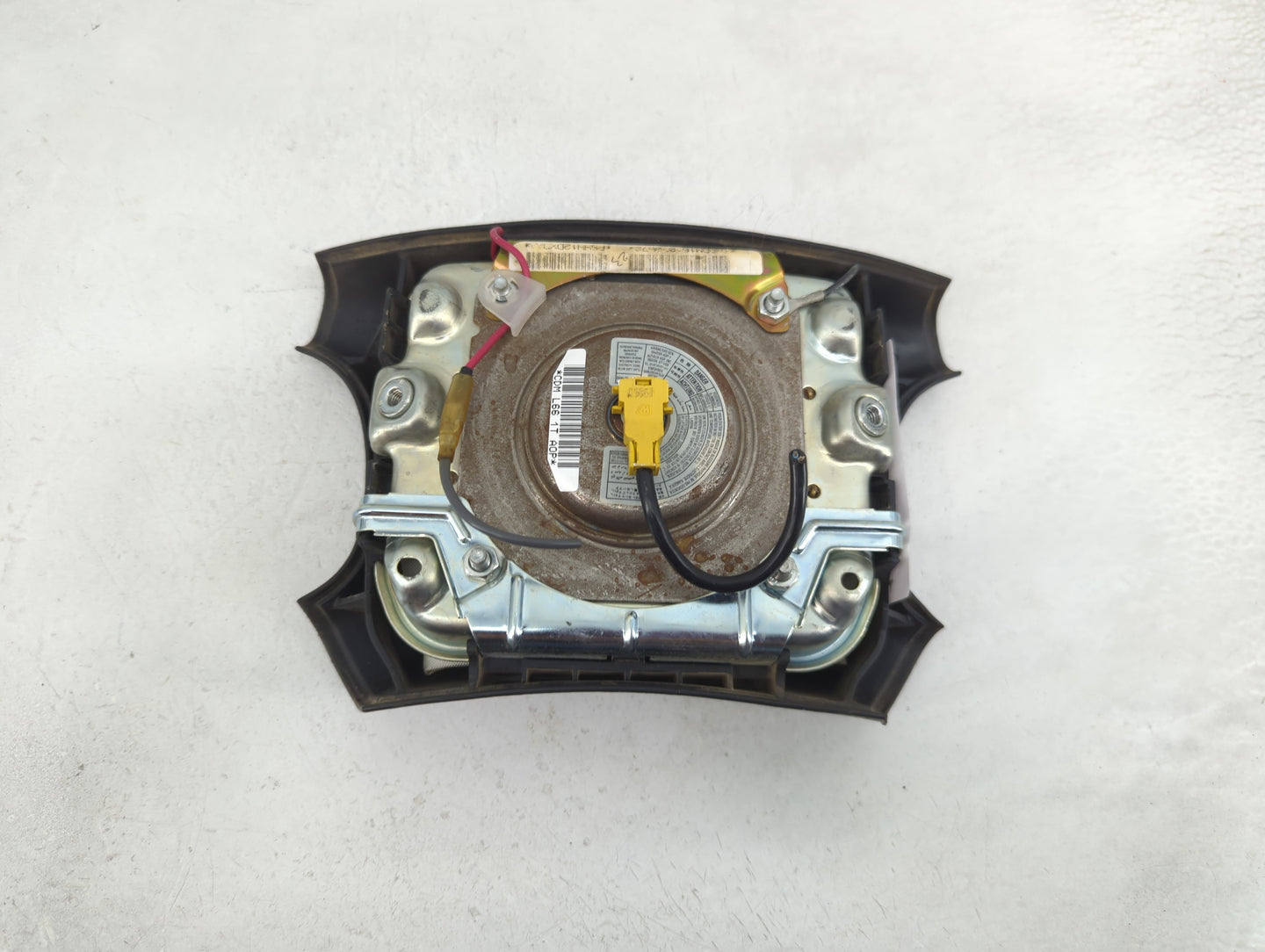 2000-2001 Dodge Ram 1500 Air Bag Driver Left Steering Wheel Mounted P/N:CDM L66 1T A0P Fits Fits 2000 2001 OEM Used Auto Par