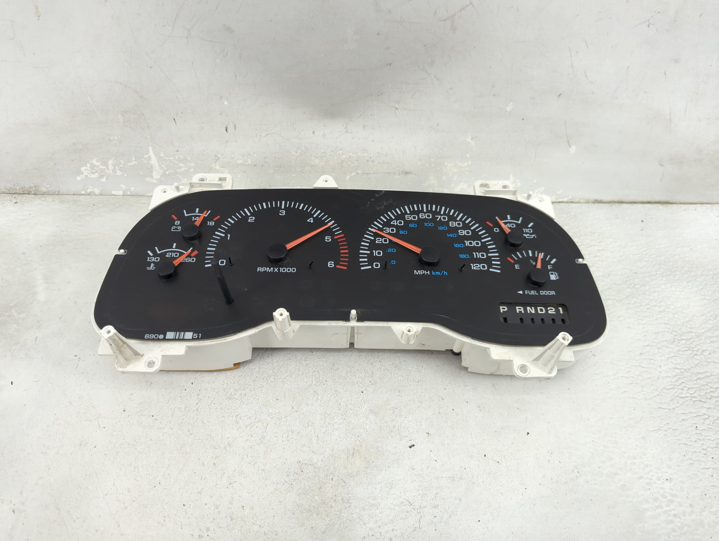 2000-2001 Dodge Ram 1500 Instrument Cluster Speedometer Gauges P/N:P56045780AB Fits Fits 2000 2001 OEM Used Auto Parts - Oem