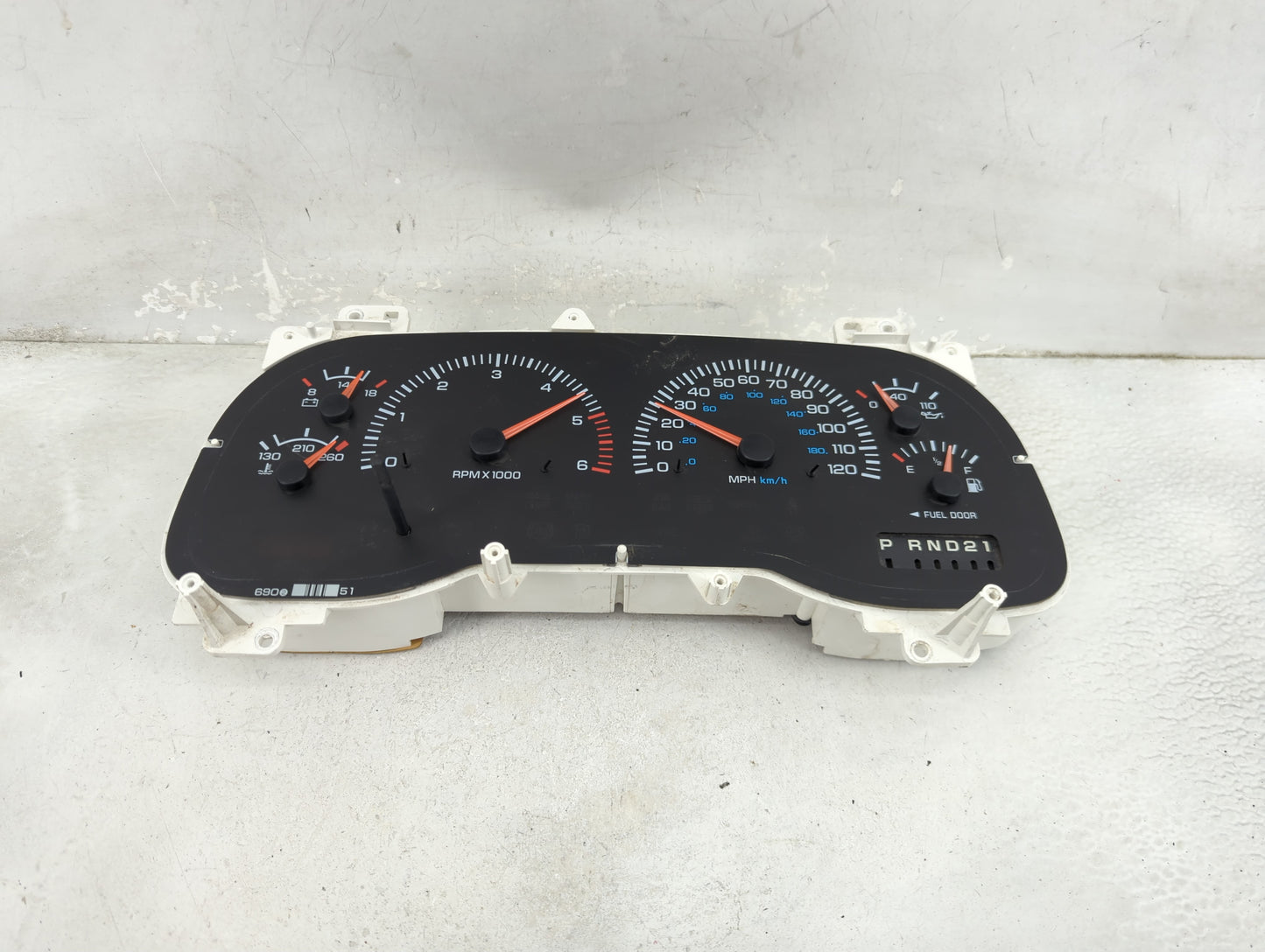 2000-2001 Dodge Ram 1500 Instrument Cluster Speedometer Gauges P/N:P56045780AB Fits Fits 2000 2001 OEM Used Auto Parts - Oem
