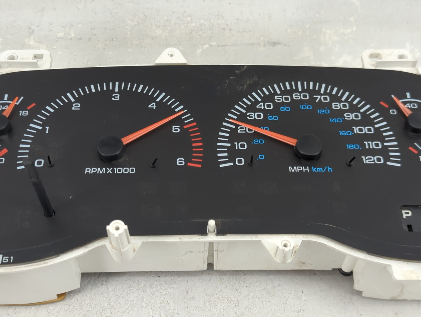 2000-2001 Dodge Ram 1500 Instrument Cluster Speedometer Gauges P/N:P56045780AB Fits Fits 2000 2001 OEM Used Auto Parts - Oem