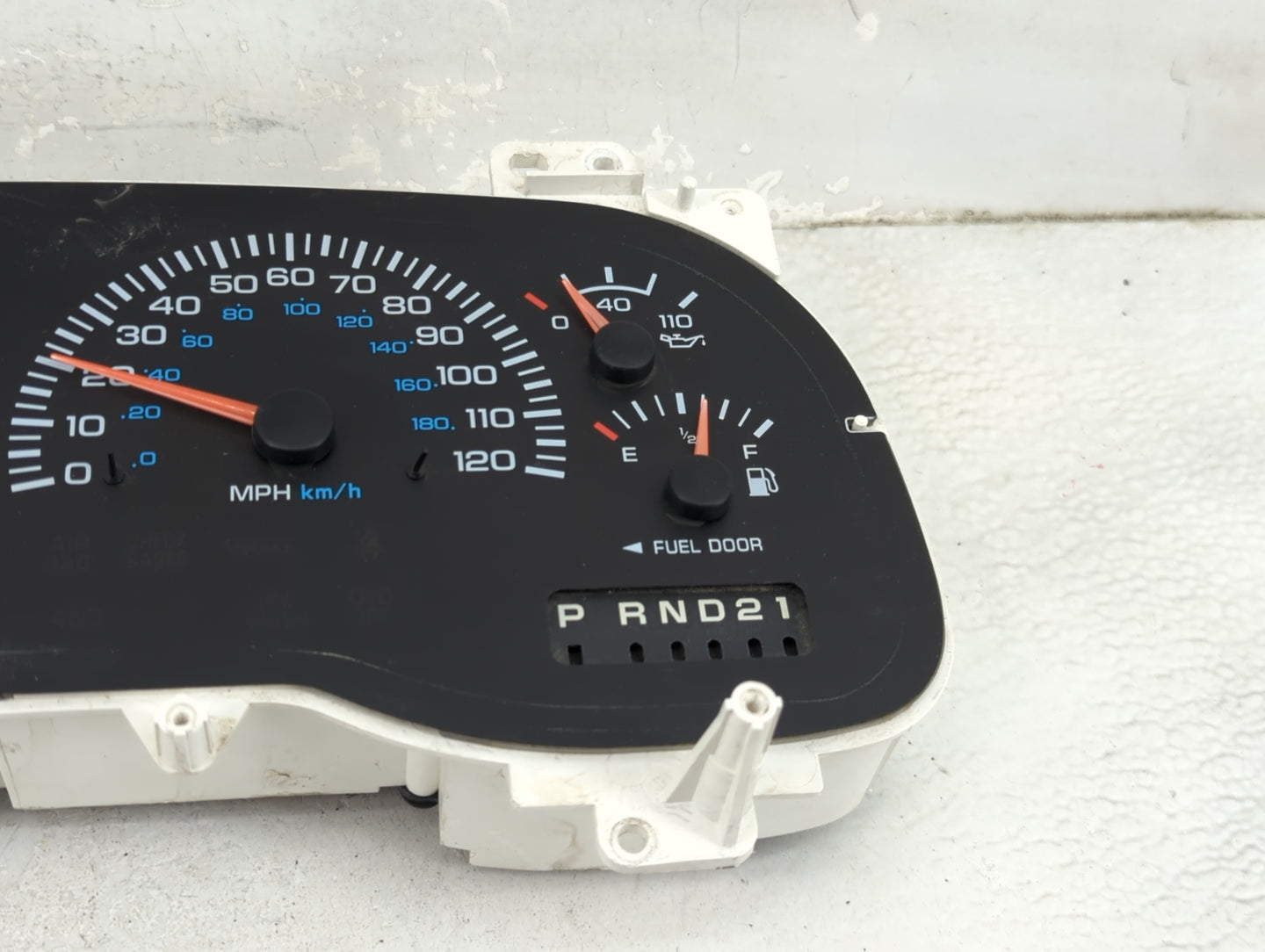 2000-2001 Dodge Ram 1500 Instrument Cluster Speedometer Gauges P/N:P56045780AB Fits Fits 2000 2001 OEM Used Auto Parts - Oem