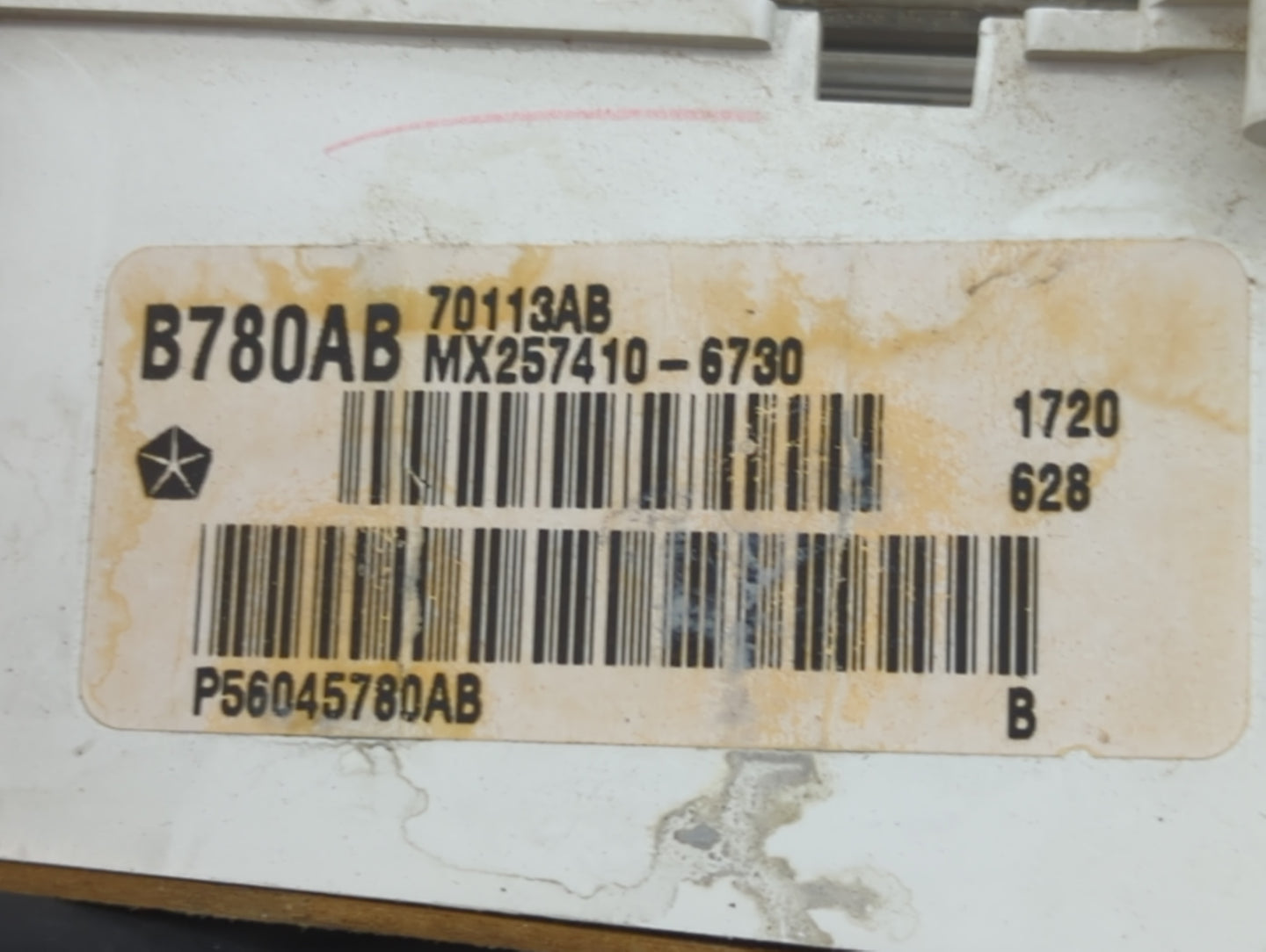2000-2001 Dodge Ram 1500 Instrument Cluster Speedometer Gauges P/N:P56045780AB Fits Fits 2000 2001 OEM Used Auto Parts - Oem
