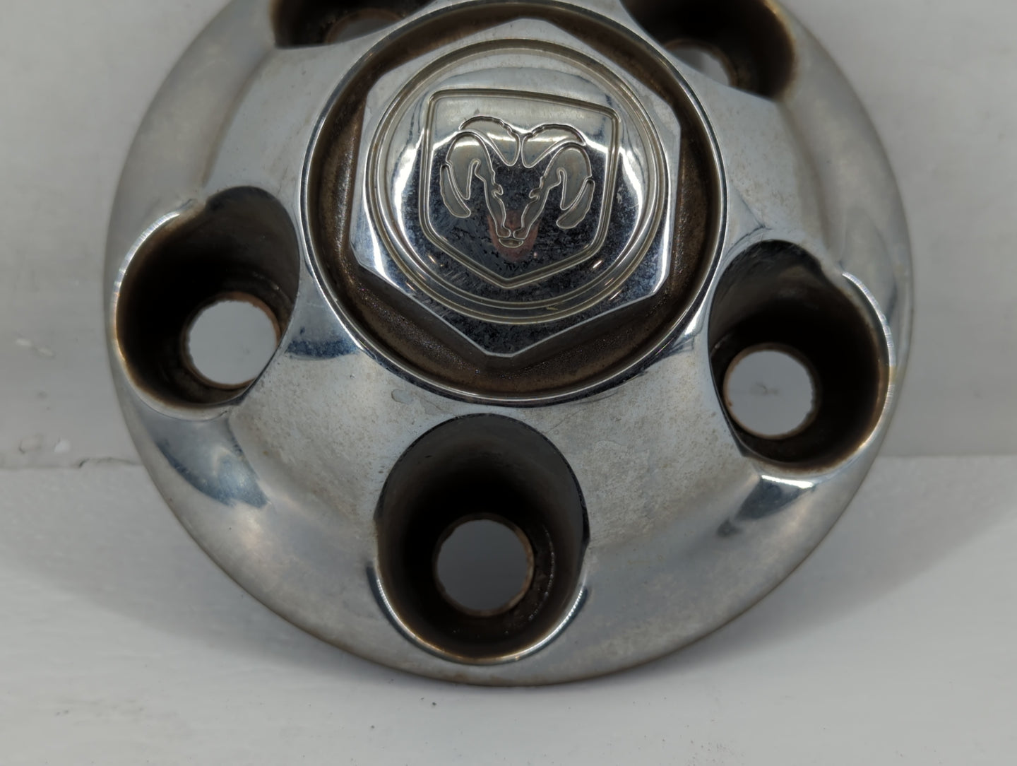 2001 Dodge Ram 1500 Rim Wheel Center Cap - Oemusedautoparts1.com