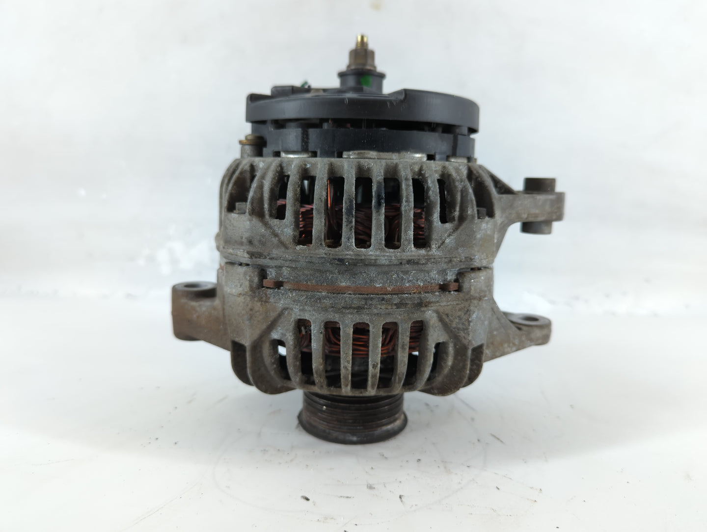 1999-2001 Dodge Ram 1500 Alternator Replacement Generator Charging Assembly Engine OEM P/N:0 124 525 004 Fits OEM Used Auto 