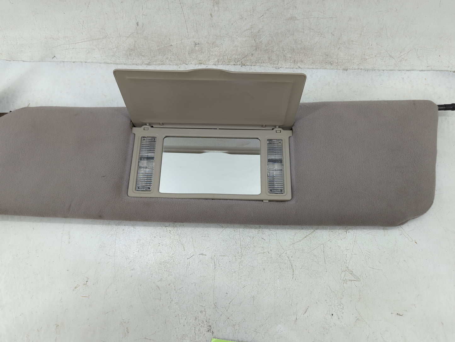 2001-2003 Dodge Ram 1500 Sun Visor Shade Replacement Driver Left Mirror Fits Fits 2001 2002 2003 OEM Used Auto Parts - Oemus
