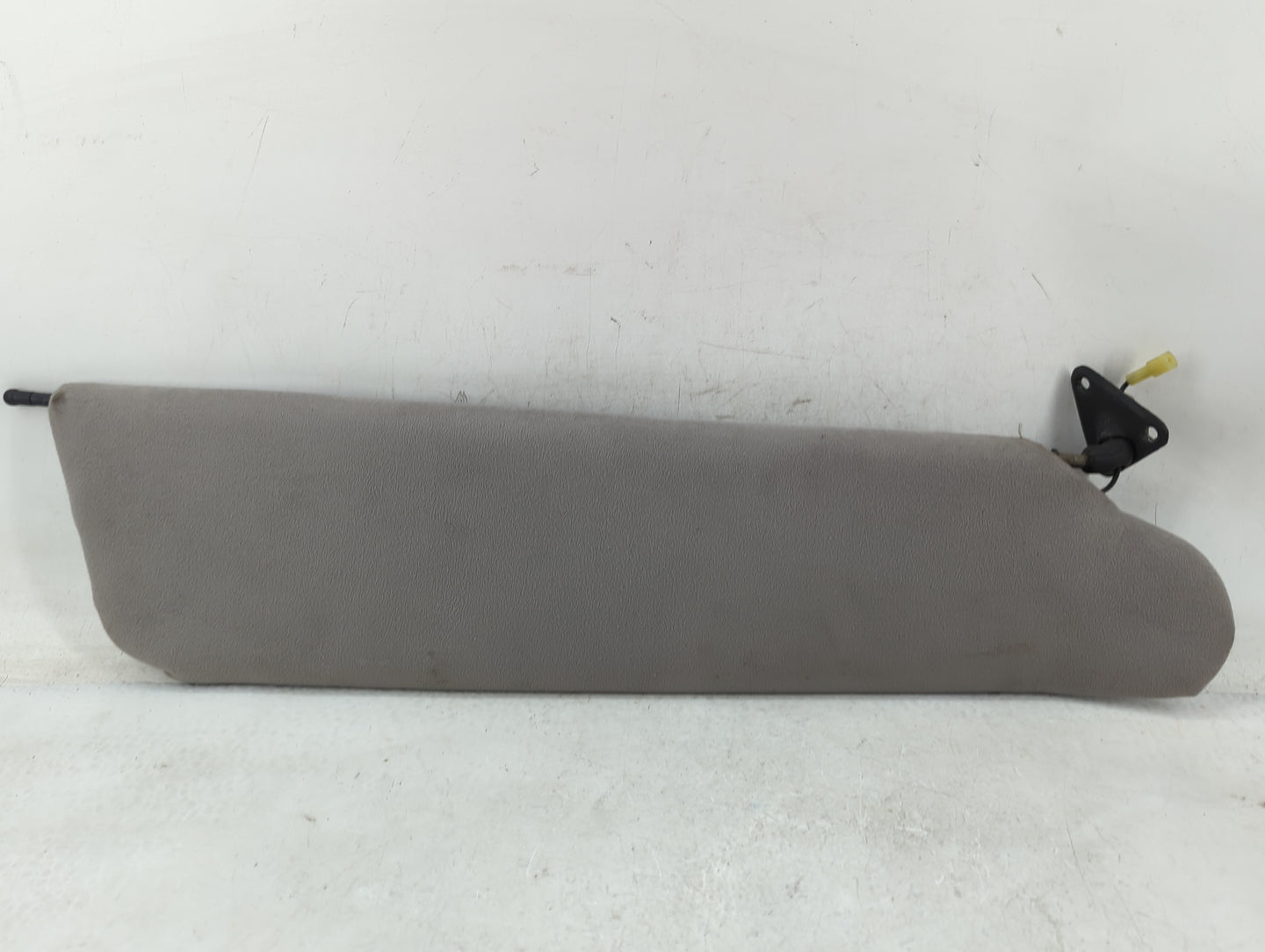 2001-2003 Dodge Ram 1500 Sun Visor Shade Replacement Driver Left Mirror Fits Fits 2001 2002 2003 OEM Used Auto Parts - Oemus