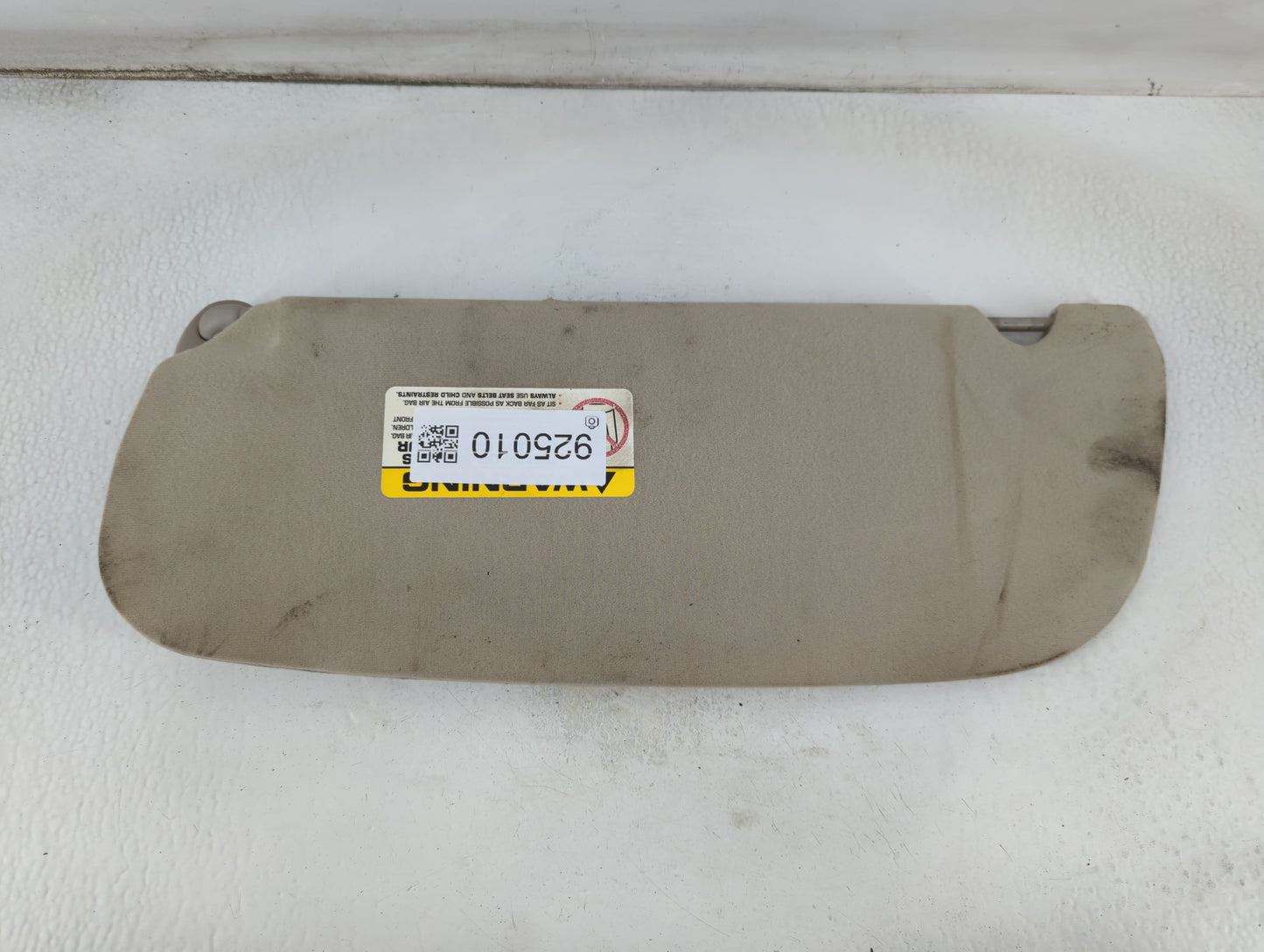 2000-2001 Dodge Ram 1500 Sun Visor Shade Replacement Passenger Right Mirror Fits Fits 2000 2001 2002 OEM Used Auto Parts - O