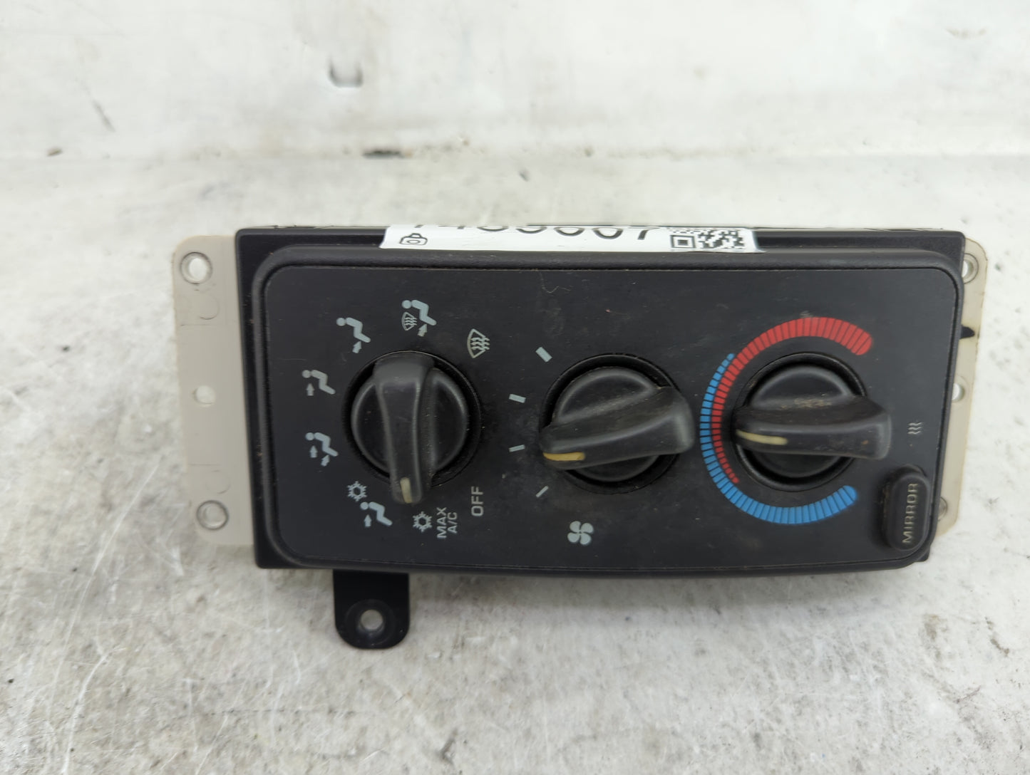 2000-2002 Dodge Ram 2500 Climate Control Module Temperature AC/Heater Replacement P/N:55056702AD R 1450 B Fits Fits 2000 200