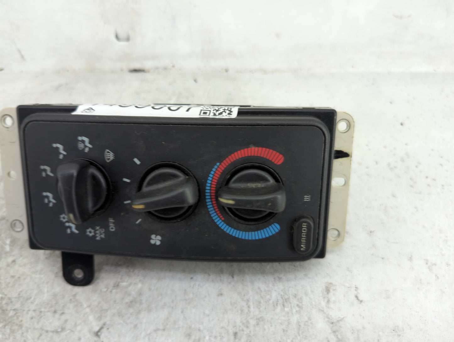 2000-2002 Dodge Ram 2500 Climate Control Module Temperature AC/Heater Replacement P/N:55056702AD R 1450 B Fits Fits 2000 200