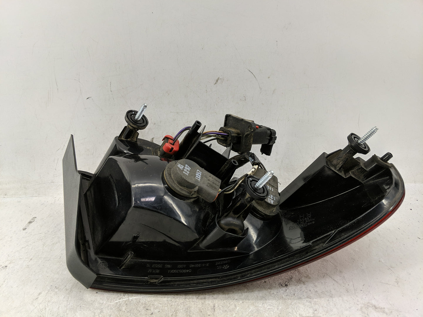 2001-2006 Dodge Stratus Tail Light Assembly Passenger Right OEM P/N:04805350AA Fits Fits 2001 2002 2003 2004 2005 2006 OEM U