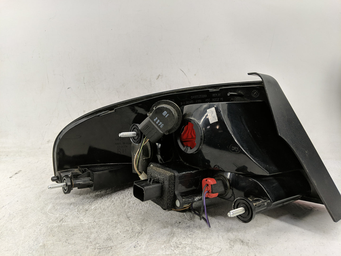 2001-2006 Dodge Stratus Tail Light Assembly Passenger Right OEM P/N:04805350AA Fits Fits 2001 2002 2003 2004 2005 2006 OEM U