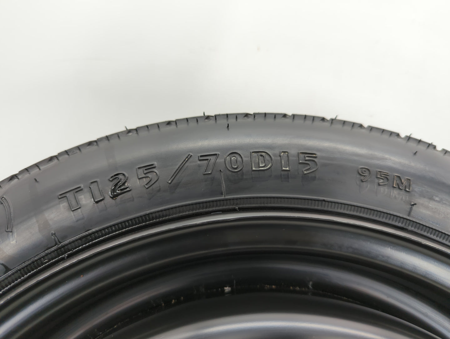 2001-2001 Dodge Stratus Spare Donut Tire Wheel Rim Oem - Oemusedautoparts1.com