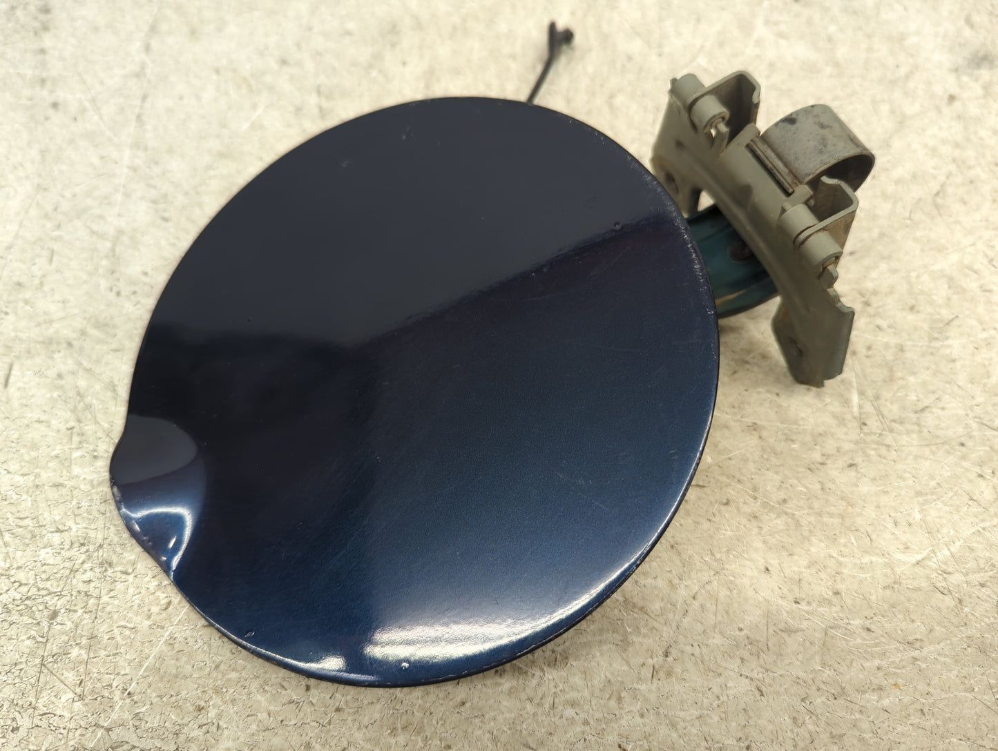 2001 Dodge Ram 1500 Fuel Tank Door Lid Gas Tank Dark Blue - Oemusedautoparts1.com