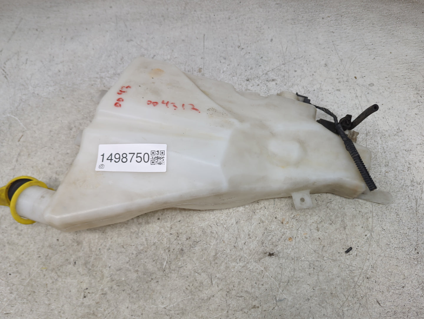 2000-2002 Dodge Ram 1500 Windshield Washer Fluid Reservoir Bottle Oem 1498750 - Oemusedautoparts1.com