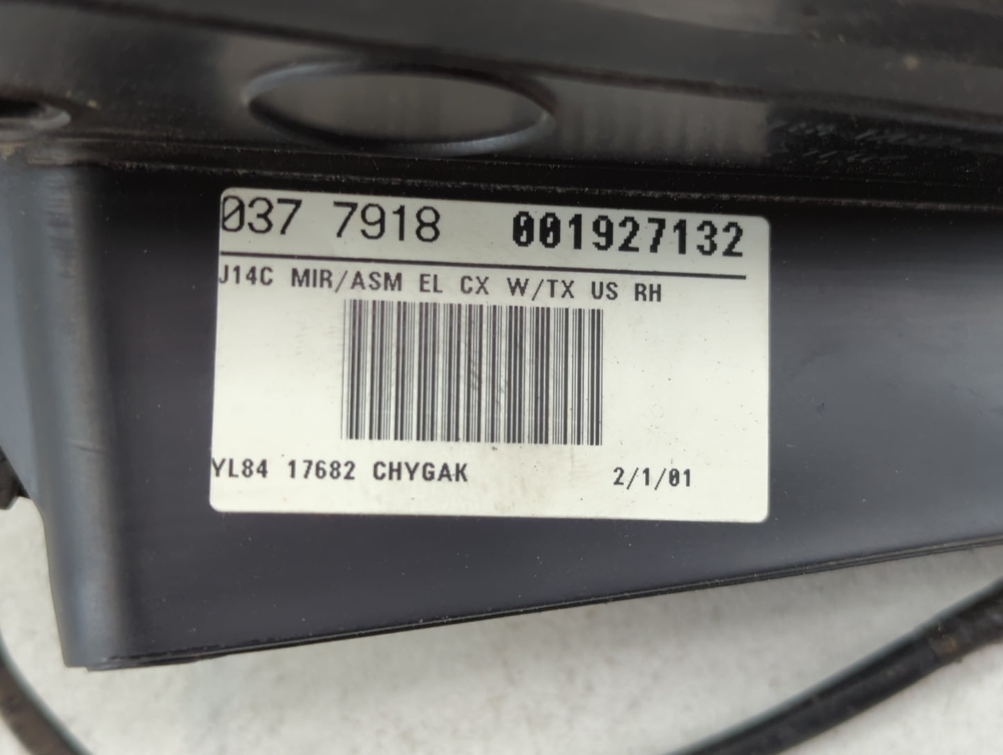 2001-2007 Ford Escape Side Mirror Replacement Passenger Right View Door Mirror P/N:YL84 17682 CHY Fits OEM Used Auto Parts -