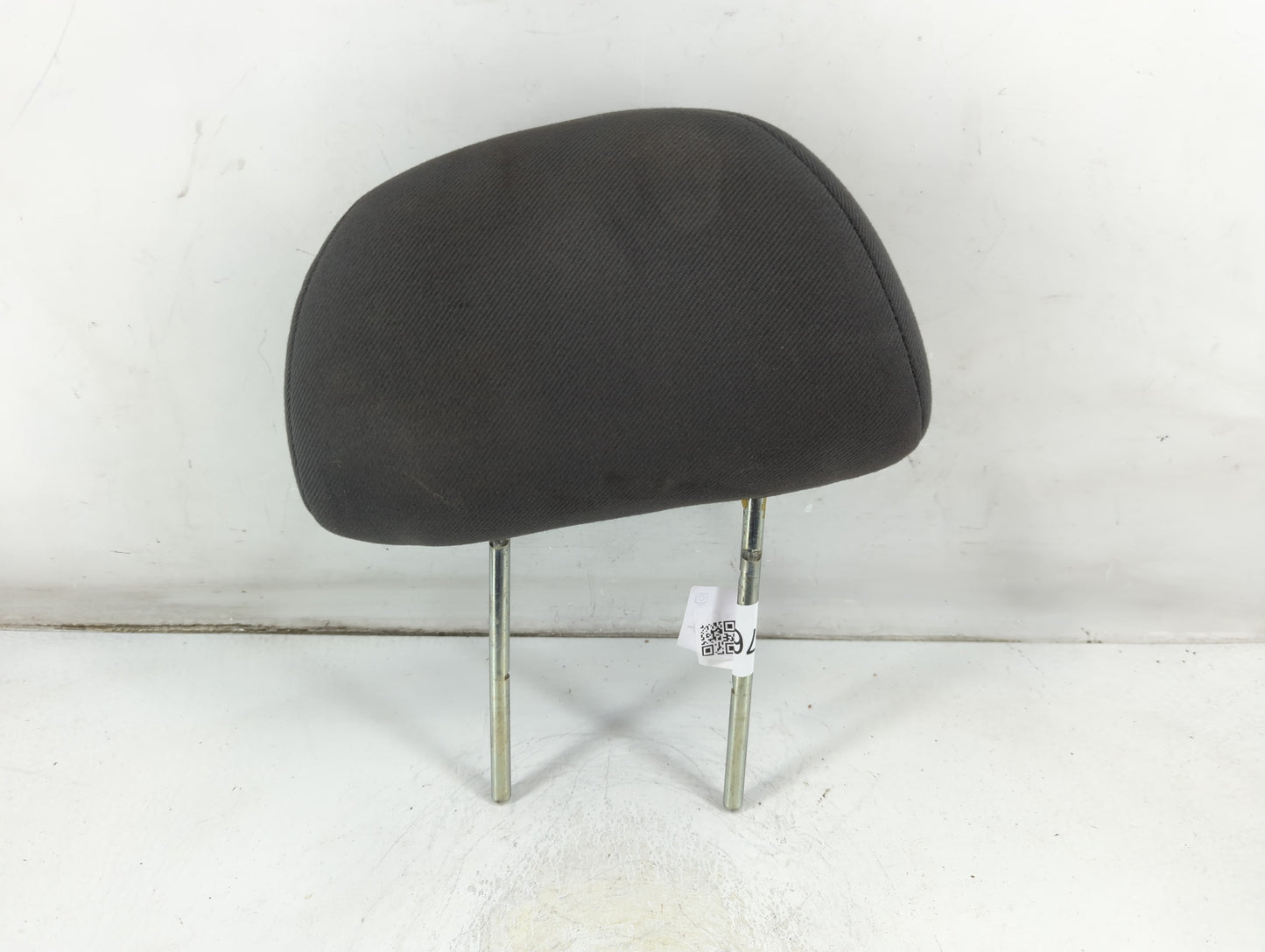 2001-2004 Ford Escape Headrest Head Rest Front Driver Passenger Seat Fits Fits 2001 2002 2003 2004 OEM Used Auto Parts - Oem