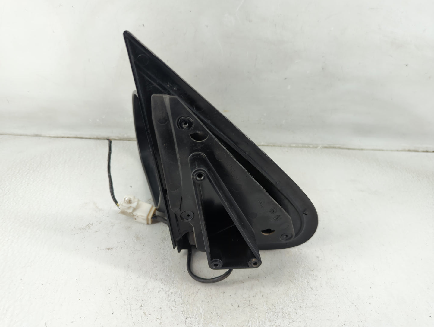 2001-2007 Ford Escape Driver Side View Mirror - Left Door Mirror OEM Used - Oemusedautoparts1.com