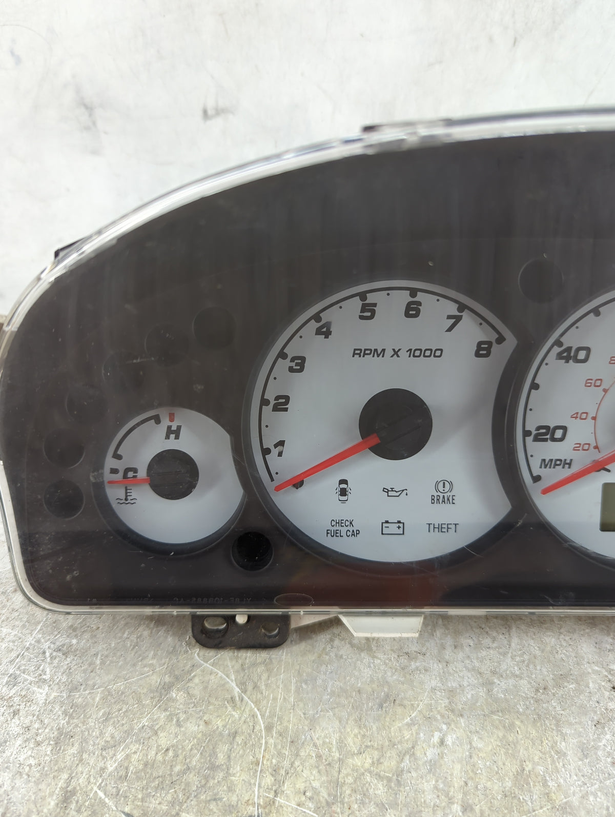 2001 Ford Escape Instrument Cluster Speedometer Gauges P/N:1L8F-10849-AL TUAL00200L Miles: Fits OEM Used Auto Parts - Oemuse