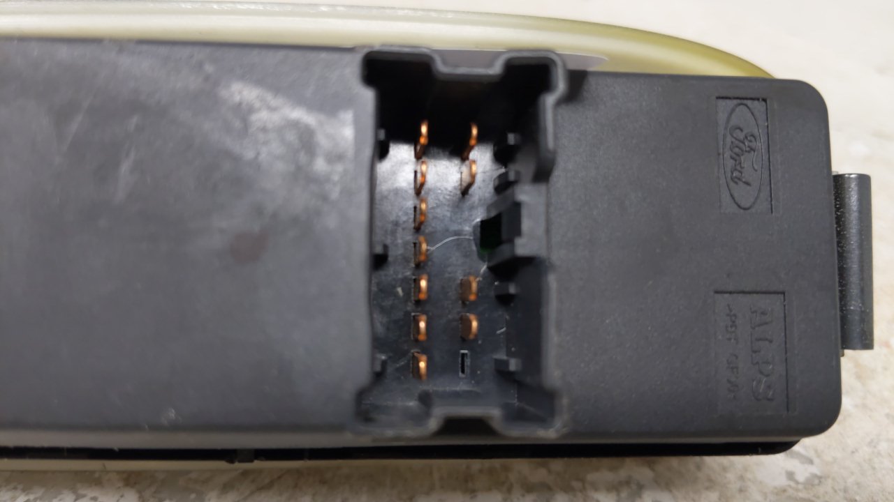 2001 Ford Escape Master Power Window Switch Replacement Driver Side Left Fits OEM Used Auto Parts - Oemusedautoparts1.com