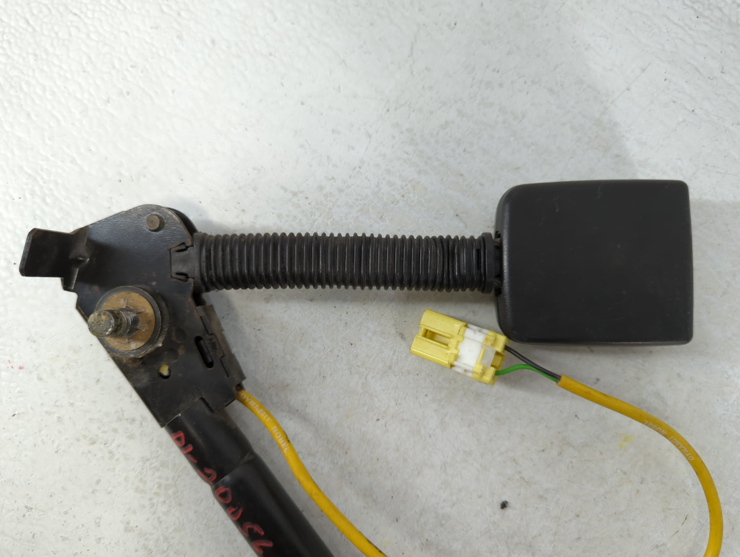 2001 Ford Escape Passenger Right Seat Belt Rear Retractor - Oemusedautoparts1.com