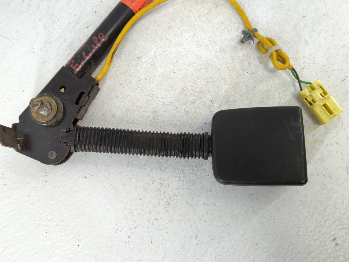 2001 Ford Escape  Passenger Right Seat Belt Rear Retractor - Oemusedautoparts1.com