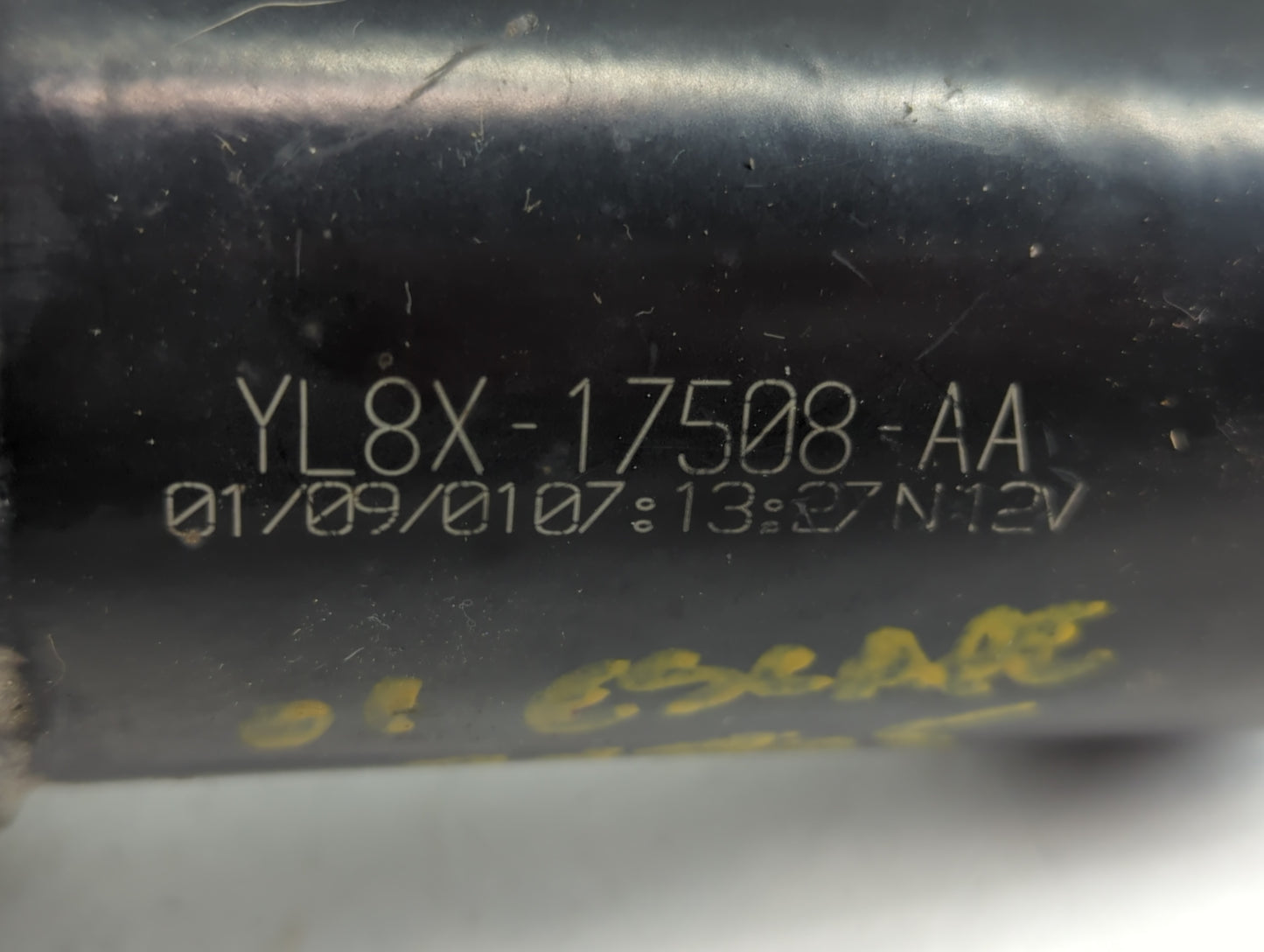 2001-2007 Ford Escape Front Windshield Wiper Motor P/N:YL8X-17508-AA Fits Fits 2001 2002 2003 2004 2005 2006 2007 OEM Used A