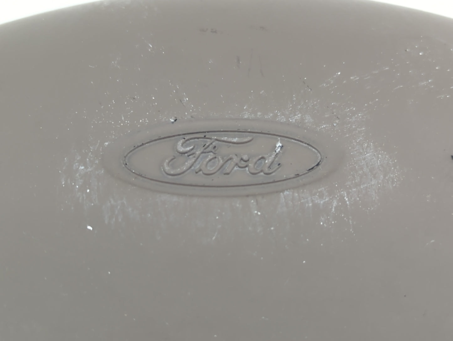 2000-2002 Ford Excursion Air Bag Driver Left Steering Wheel Mounted - Oemusedautoparts1.com