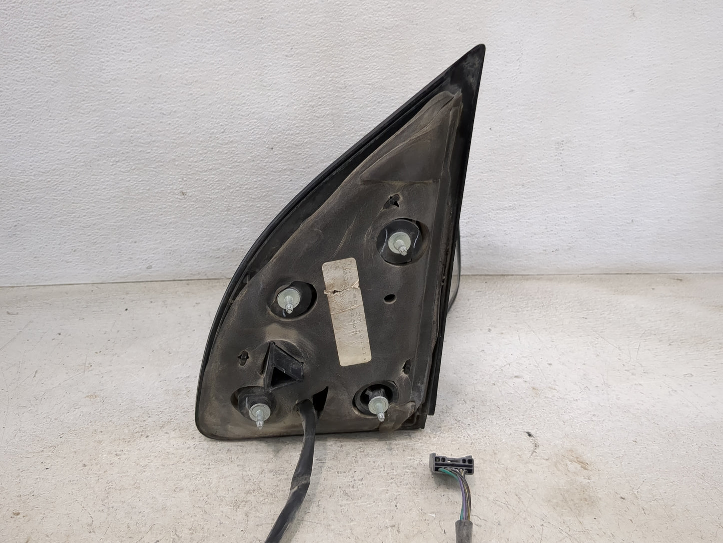 2001-2005 Ford Excursion Passenger Side View Mirror - Right Door Mirror OEM Used - Oemusedautoparts1.com