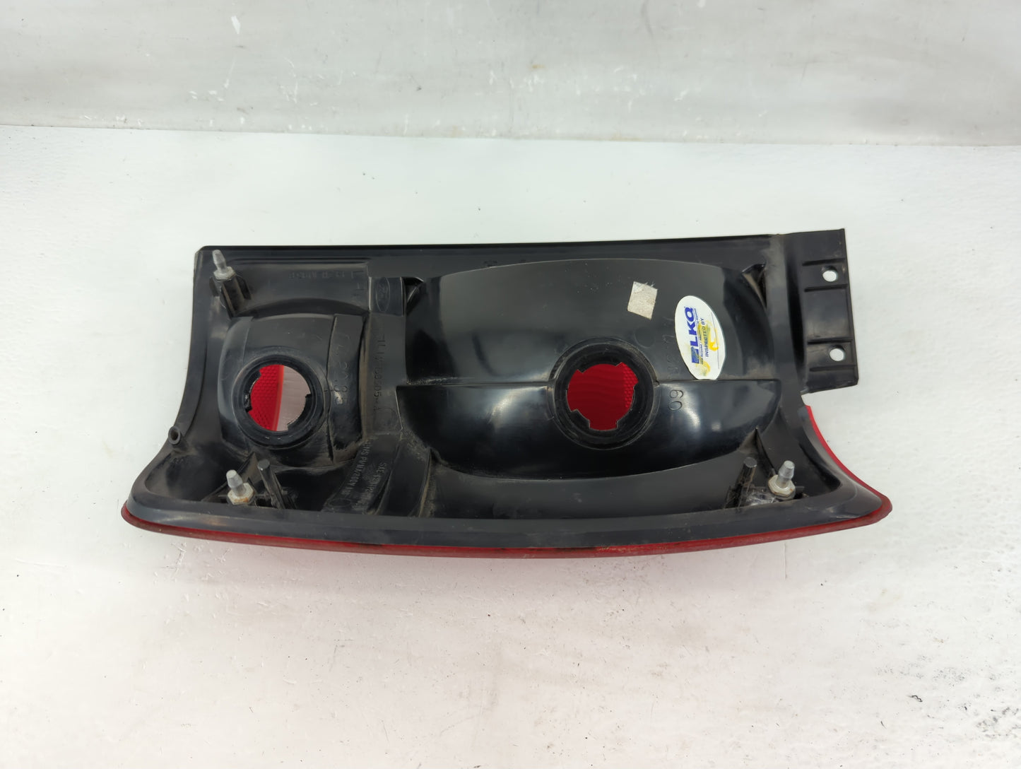 1997-2002 Ford Expedition Tail Light Assembly Driver Left OEM P/N:A1P2RST-97EN Fits Fits 1997 1998 1999 2000 2001 2002 OEM U