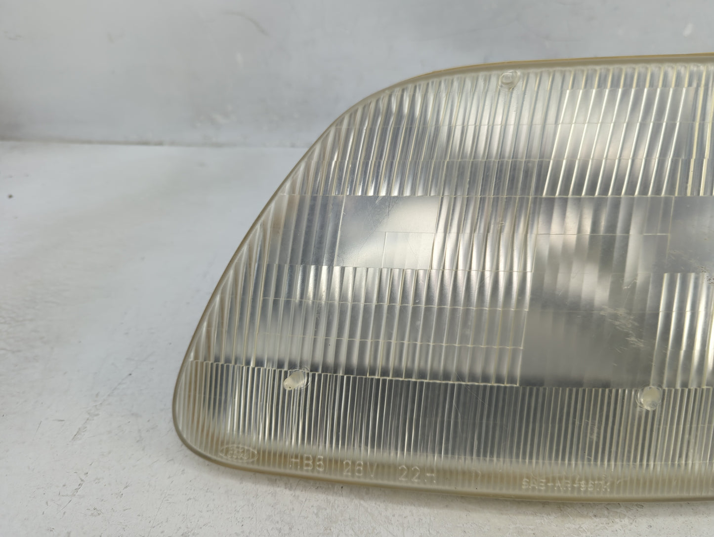 1997-2002 Ford Expedition Driver Left Oem Head Light Headlight Lamp - Oemusedautoparts1.com