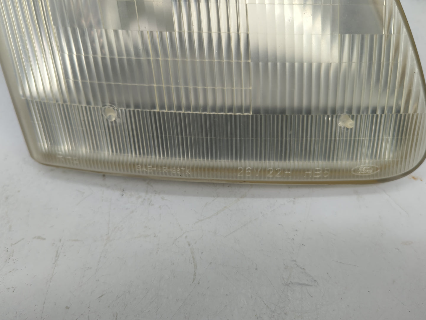 Ford Expedition Passenger Right Oem Head Light Headlight Lamp 1391010 - Oemusedautoparts1.com