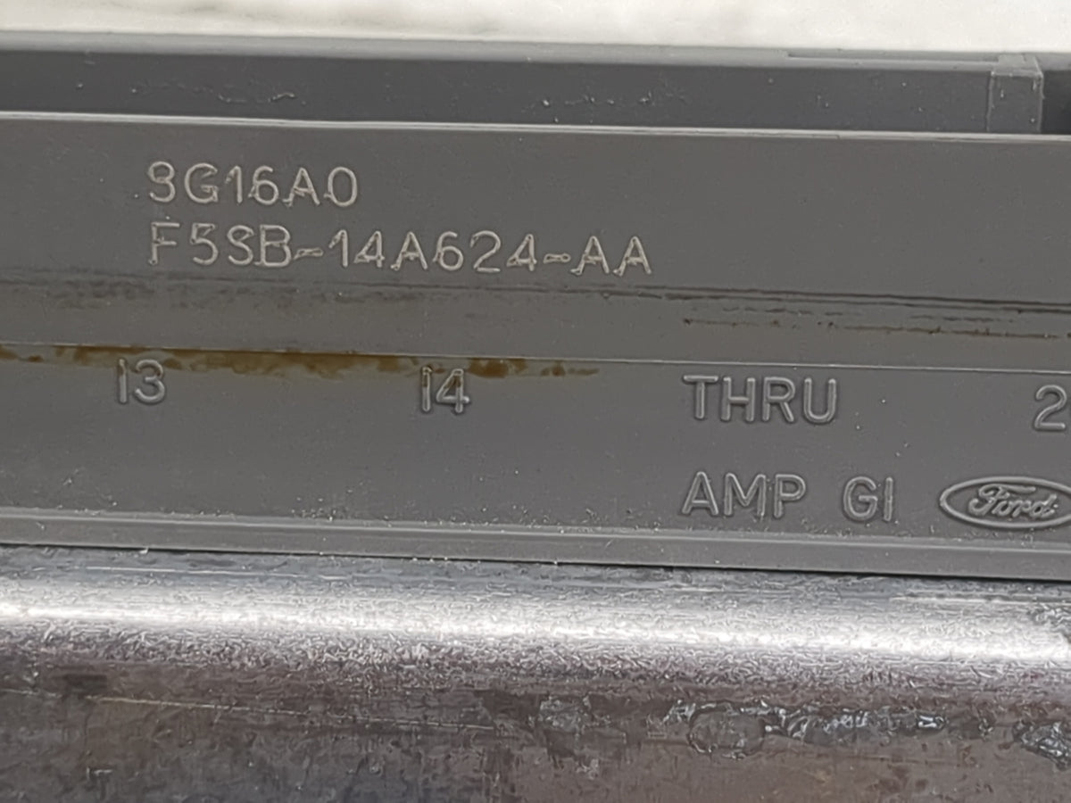 2001 Ford Expedition PCM Engine Control Computer ECU ECM PCU OEM P/N:F58B-14A624-AA 3G16A0 OEM Used Auto Parts - Oemusedauto