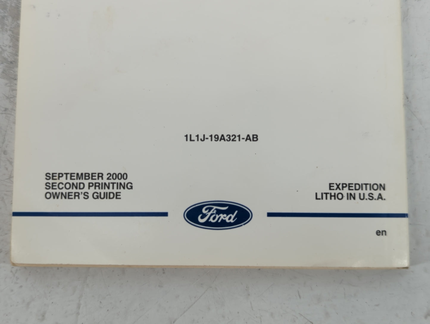 2001 Ford Expedition Owners Manual Book Guide P/N:1L1J-19A321-AB OEM Used Auto Parts - Oemusedautoparts1.com