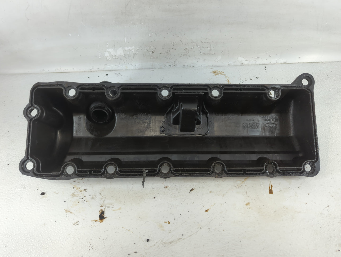 2002 Ford Expedition Engine Oil Pan P/N:F65E-6591-CC F7UE-6591-JC Fits Fits 1999 2000 2001 2003 2004 OEM Used Auto Parts - O