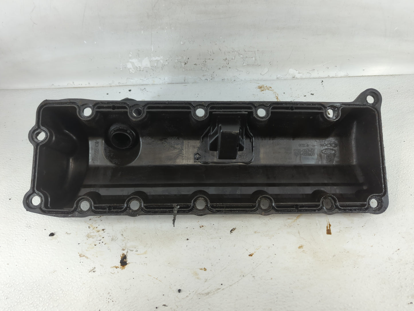 2002 Ford Expedition Engine Oil Pan P/N:F65E-6591-CC F7UE-6591-JC Fits Fits 1999 2000 2001 2003 2004 OEM Used Auto Parts - O
