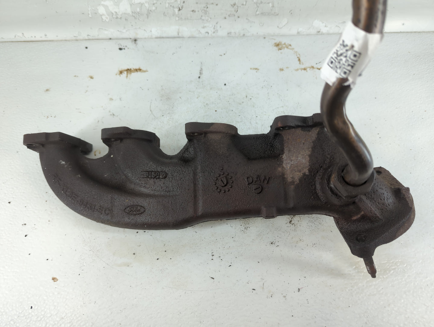 1999 Ford Expedition Turbocharger Exhaust Manifold With Turbo Charger - Oemusedautoparts1.com