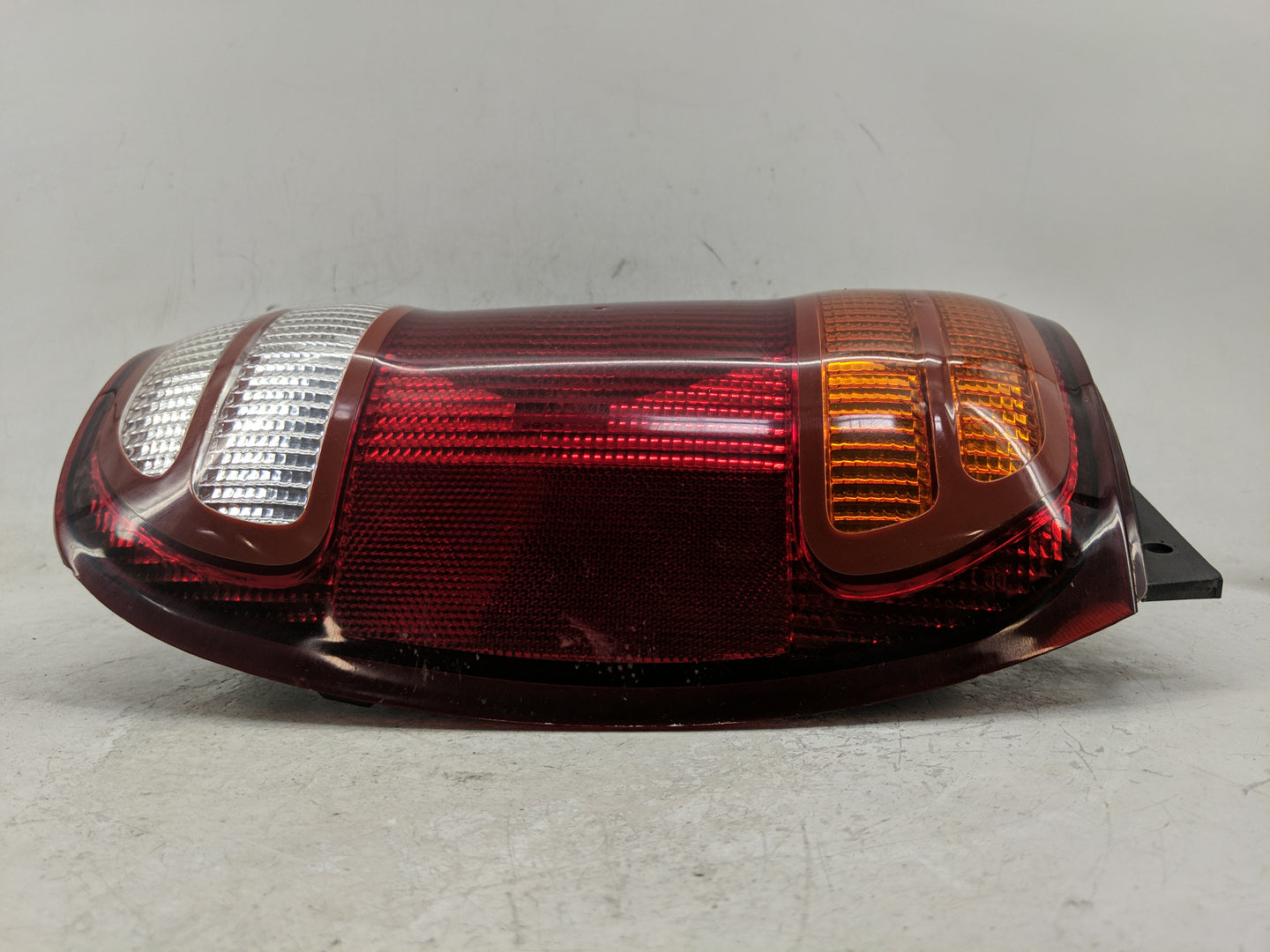 2001-2003 Ford Explorer Tail Light Assembly Passenger Right OEM P/N:44ZH-1202 Fits Fits 2001 2002 2003 OEM Used Auto Parts -