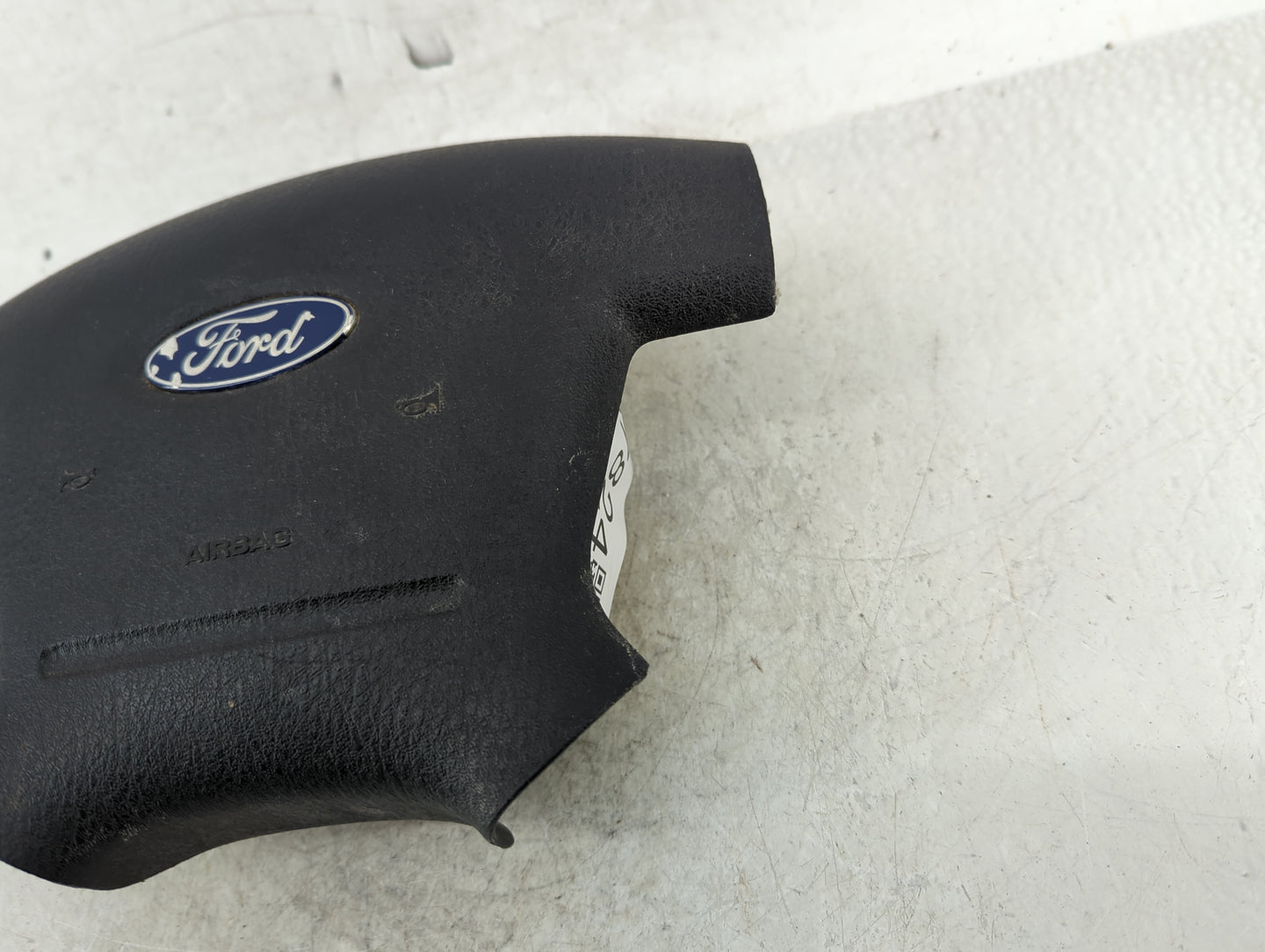 2001-2005 Ford Explorer Air Bag Driver Left Steering Wheel Mounted P/N:30336796A Fits Fits 2001 2002 2003 2004 2005 OEM Used