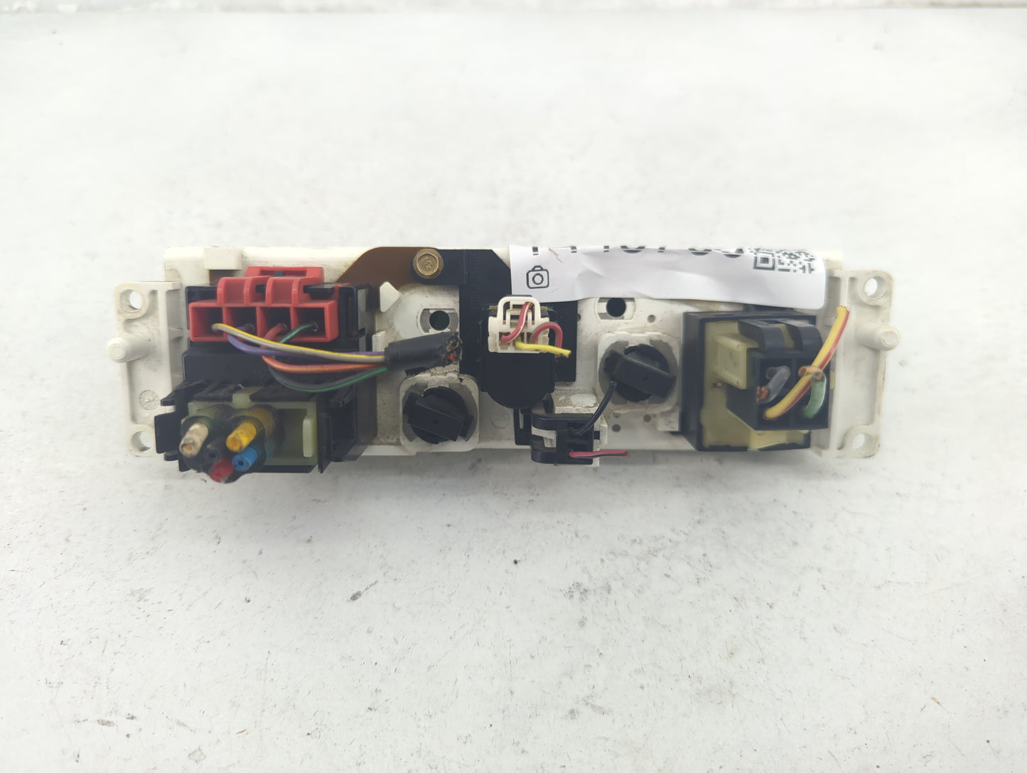 2001-2002 Ford Explorer Climate Control Module Temperature AC/Heater Replacement P/N:XL5H-19C733-BA Fits Fits 2001 2002 OEM 