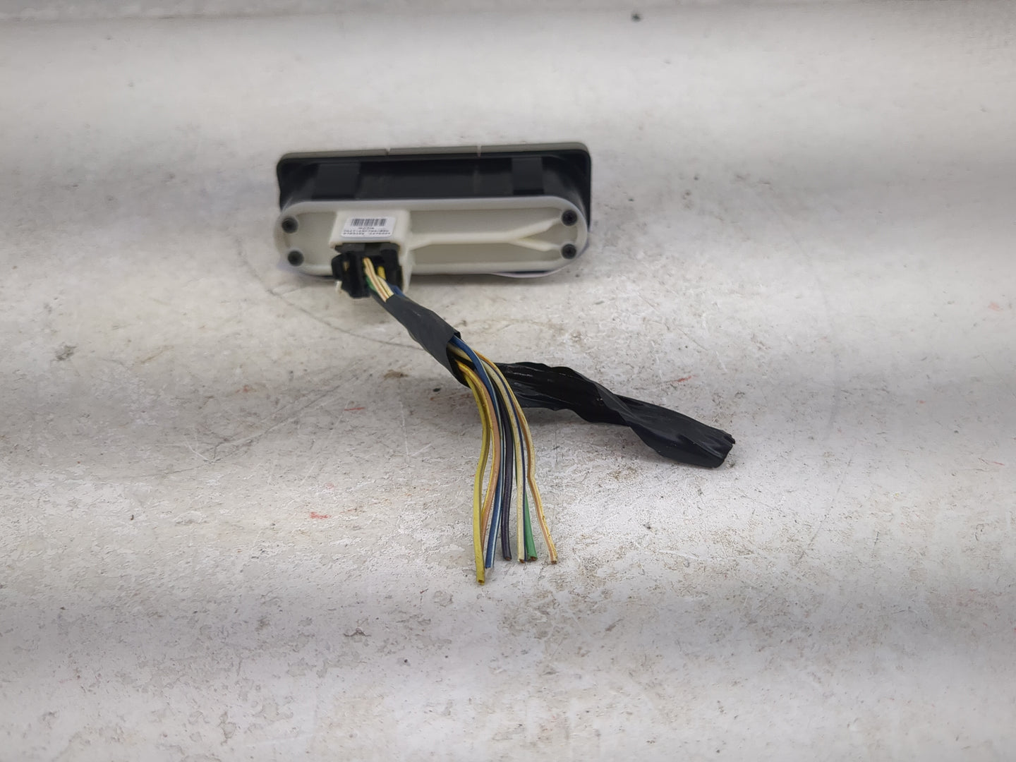 2001 Ford Explorer Climate Control Module Temperature AC/Heater Replacement P/N:7A1T-13D734-BDW Fits OEM Used Auto Parts - O