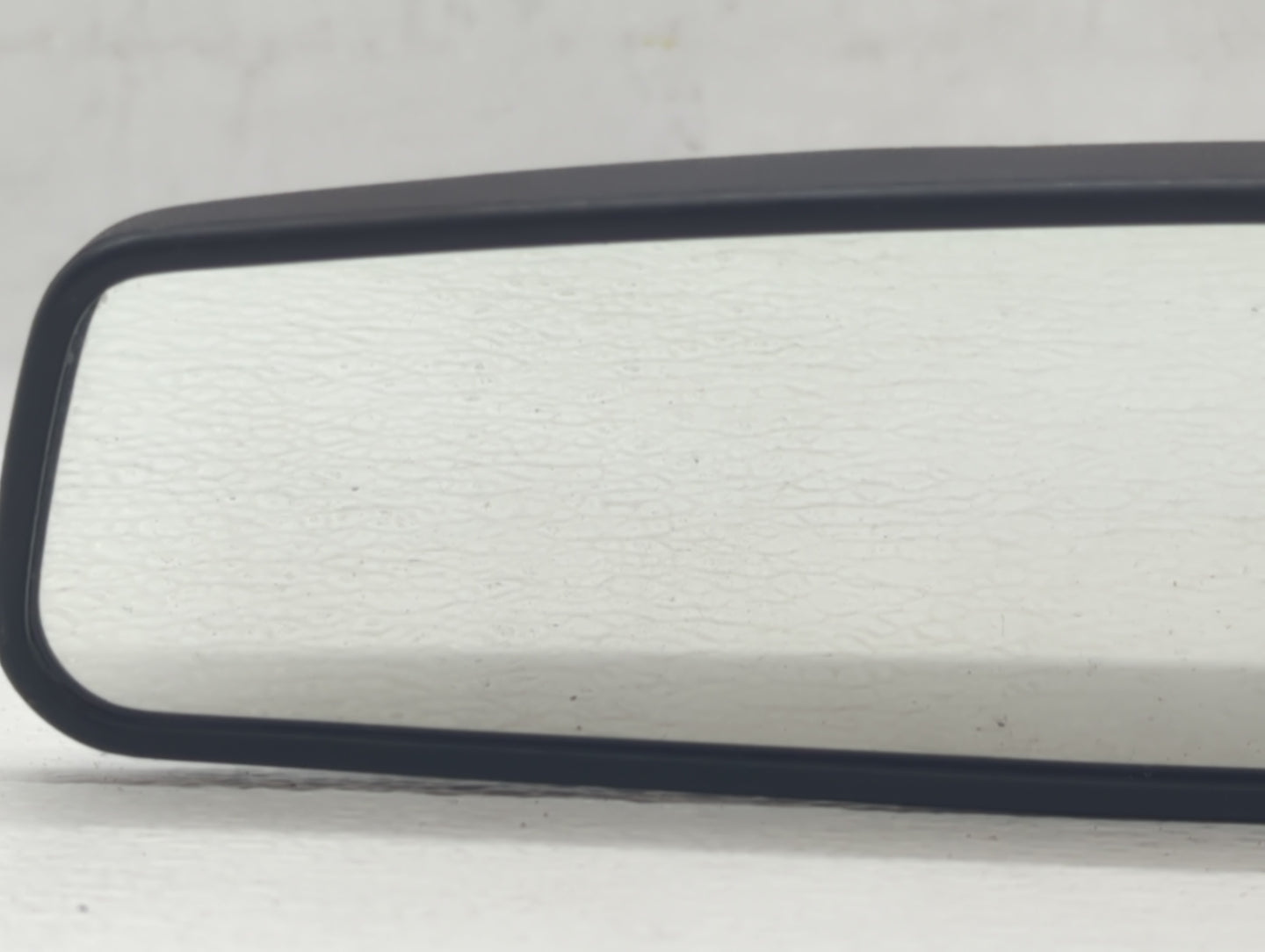 2001 Ford Explorer Interior Rear View Mirror Replacement OEM P/N:E8011083 Fits OEM Used Auto Parts - Oemusedautoparts1.com