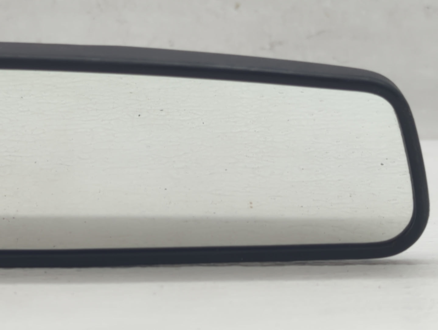2001 Ford Explorer Interior Rear View Mirror Replacement OEM P/N:E8011083 Fits OEM Used Auto Parts - Oemusedautoparts1.com