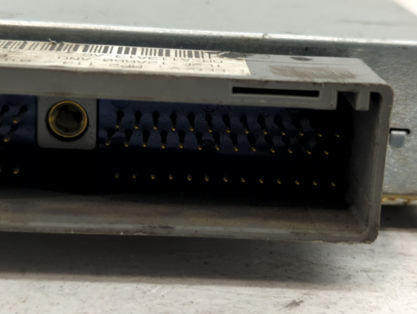 2001-2002 Ford Explorer PCM Engine Control Computer ECU ECM PCU OEM P/N:1L2F-12A650-AND Fits Fits 2001 2002 OEM Used Auto Pa