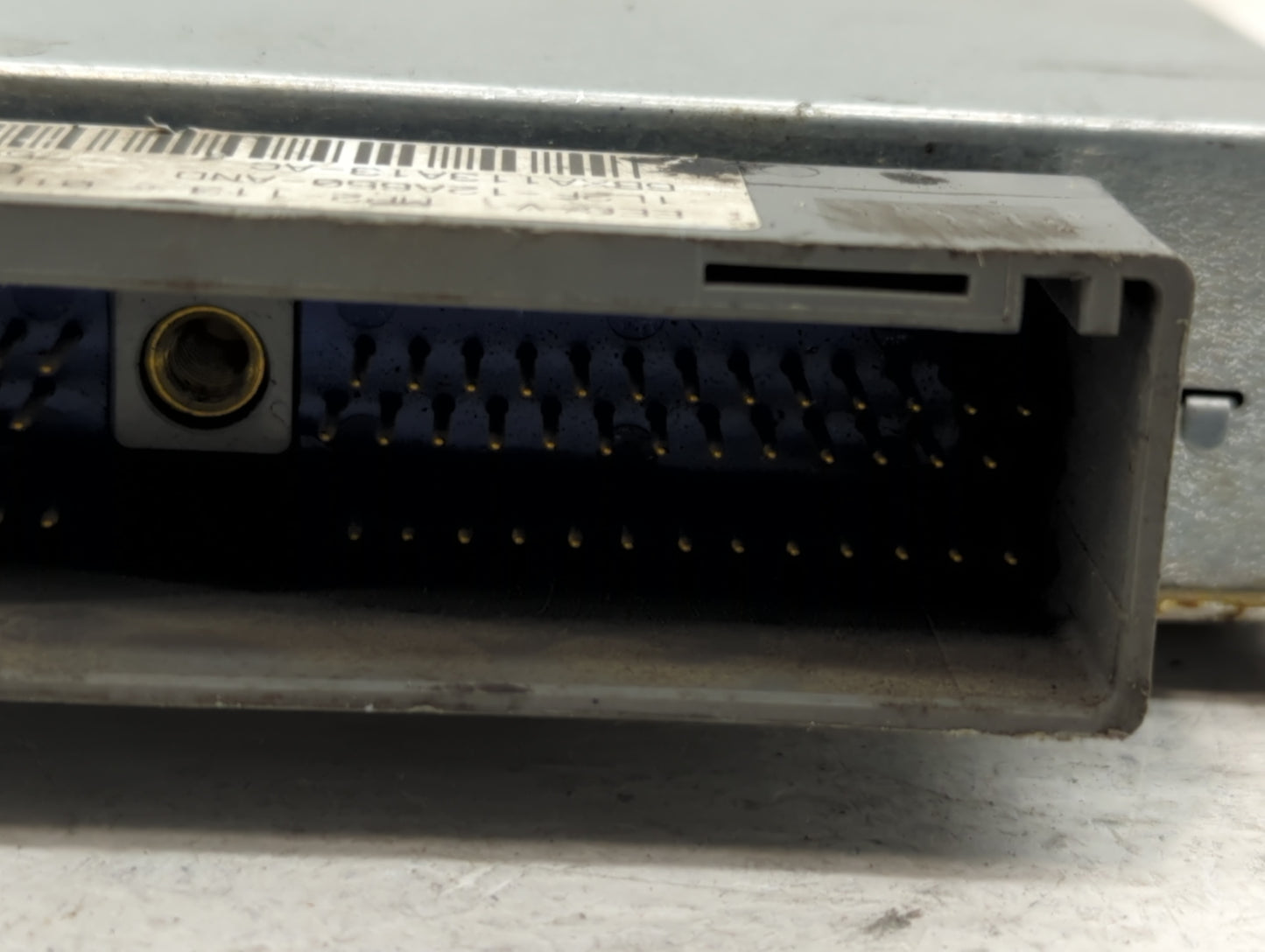 2001-2002 Ford Explorer PCM Engine Control Computer ECU ECM PCU OEM P/N:1L2F-12A650-AND Fits Fits 2001 2002 OEM Used Auto Pa