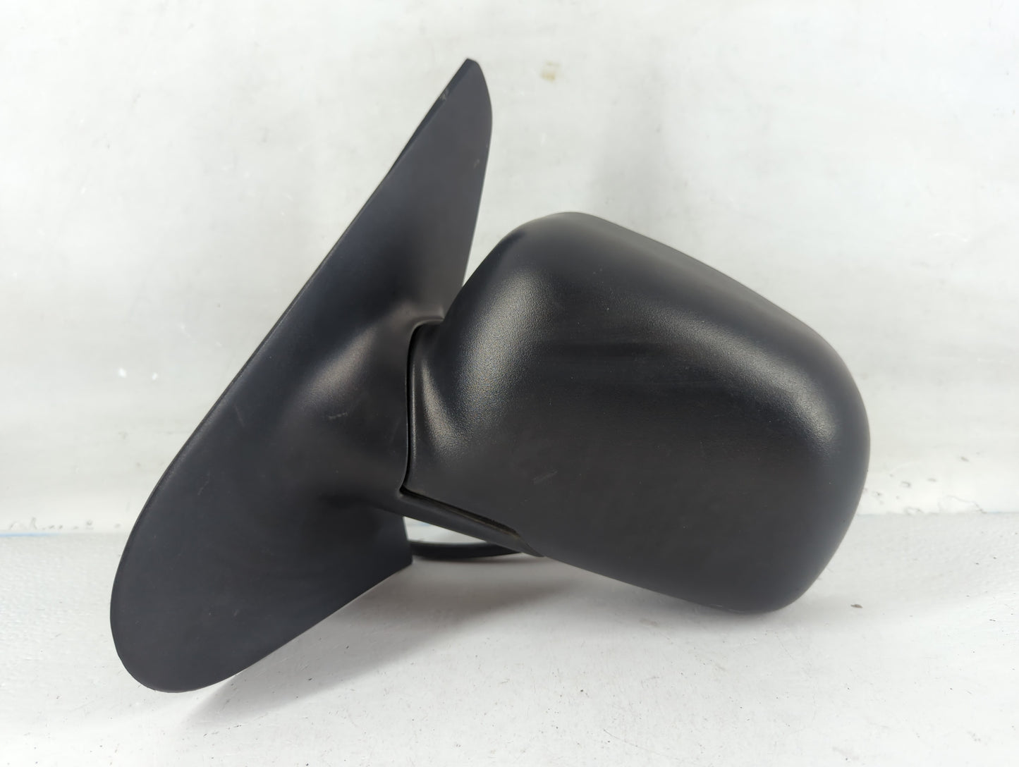 2001-2005 Ford Explorer Driver Side View Mirror - Left Door Mirror OEM Used - Oemusedautoparts1.com